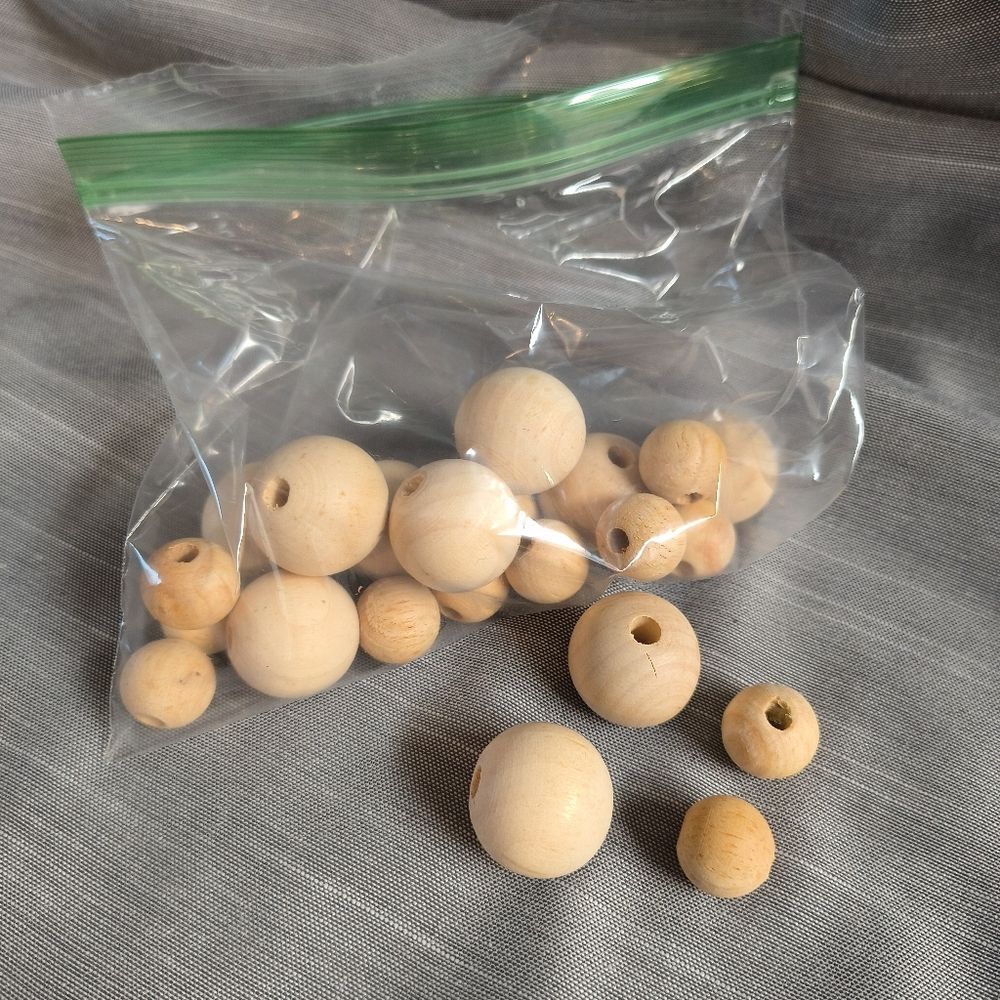 Wooden Beads Crafting Macrame Jewelry Making Mixed Lot - Picture 3 of 7